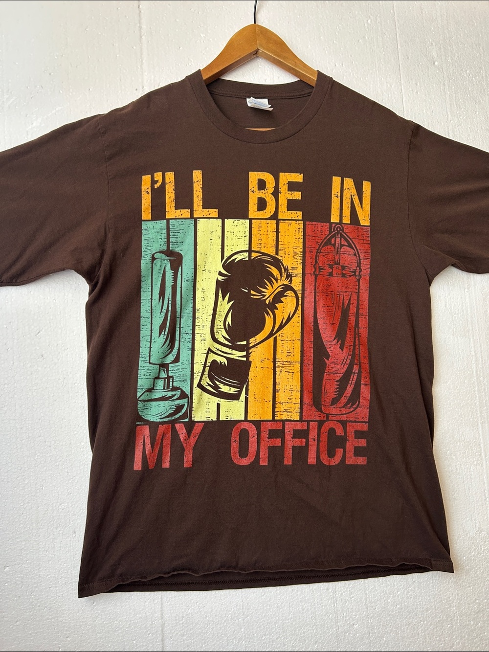 Vintage Style Distressed Boxing Graphic Tee. Brown-Red-Yellow. Size Large.